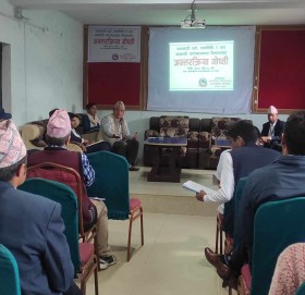 बडीमालिका नगरपालिकाले व्यवसायीलाई करको दायरामा ल्याइदै