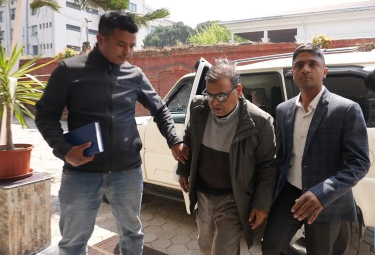 पक्राउ परेको ५ दिनमै किन छुटे कृष्णबहादुर महरा ?