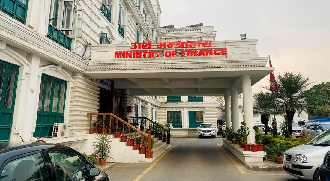 दूध किसानलाई भुक्तानी गर्न तत्काल रकम निकासा गर्दै अर्थ मन्त्रालय