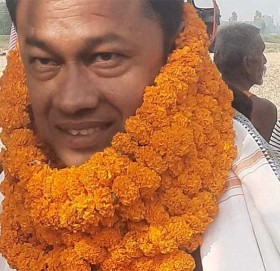 मधेशमा कांग्रेसका मन्त्री बर्खास्त, एमाले नेता यादव मन्त्री नियुक्त