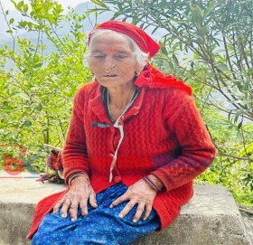 ८० बर्षीय रंगी नेपाली नागरिकताबाट बञ्चित