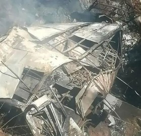 दक्षिण अफ्रिकामा तीर्थयात्री बोकेको बस दुर्घटना हुँदा ४५ जनाको मृत्यु