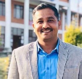 ऐन महरलाई फेरि केन्द्रीय कमिटीमा फर्काइयो