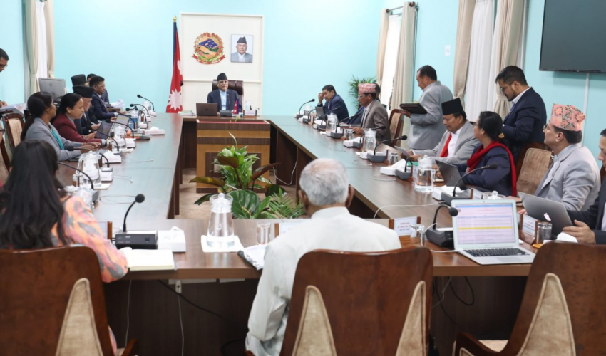 सुदूरपश्चिमका प्रदेश प्रमुखलाई हटाउने सरकारको निर्णय