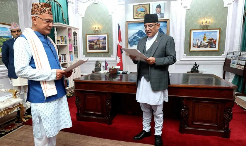 दीपक कार्कीले लिए वन तथा वातावरण राज्यमन्त्रीको शपथ