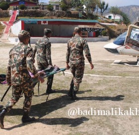 बाजुरामा एक गर्भवतीको हेलिकप्टरमार्फत उद्धार