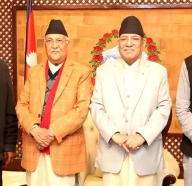 मन्त्रीहरूको शपथ ५:४५ बजे, १७ मन्त्रीको मन्त्रालय तोकियो [सूचीसहित]