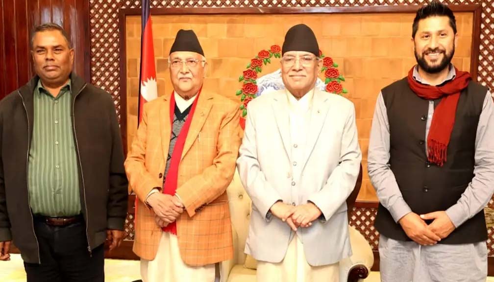 मन्त्रीहरूको शपथ ५:४५ बजे, १७ मन्त्रीको मन्त्रालय तोकियो [सूचीसहित]
