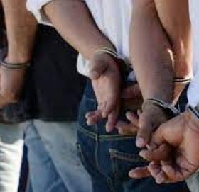 जबरजस्ती करणी मुद्दामा फरार बैतडीका तीन जना दोषी पक्राउ