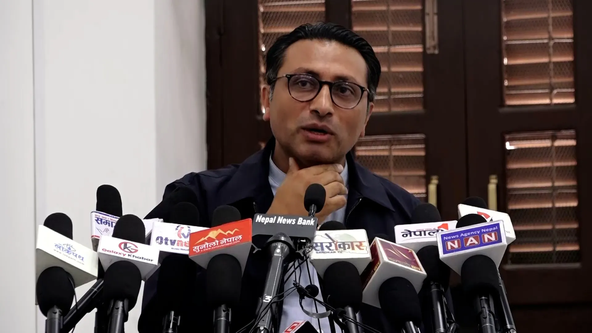 सुशासन कायम गर्दै नीतिगत सुधारका पक्षमा सरकारले काम गर्नुपर्छ : सांसद वाग्ले