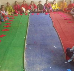 खप्तड छेडेदहका विद्यालयमा सेनेटरी प्याड निर्माण सम्वन्धी तालिम