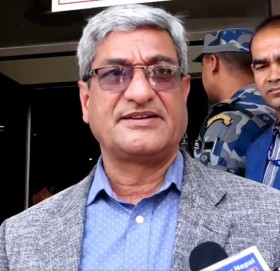 पार्टी बैठकमा गृहमन्त्रीले भने- नैतिकताका आधारमा पदमा बस्दिनँ