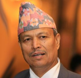 रावललाई साथ दिएपछि एमाले अछामका ६ नेताको जिम्मेवारी खोसियो