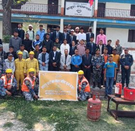 सशस्त्र प्रहरी बल बाजुराद्धारा आगलागी सम्वन्धी कृत्रिम अभ्यास सञ्चालन