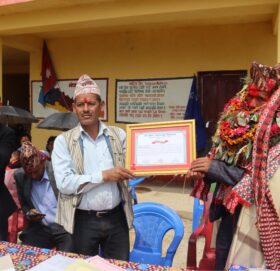 ४० बर्ष शिक्षण पेसामा आवद्ध दुधिर आविका प्रअ सिंहको सम्मानसहित बिदाइ