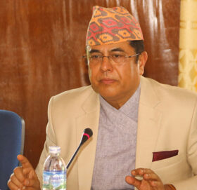 राष्ट्रपतिका आर्थिक सल्लाहकार चिरञ्जीवी नेपालले दिए राजीनामा