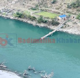 कर्णालीमा झोलुङ्गे पुल नबन्दा आवतजावतमा समस्या