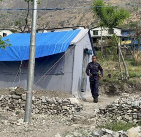 पालमा बस्दै इलाका प्रहरी कार्यलय बुढिनन्दा प्रहरी