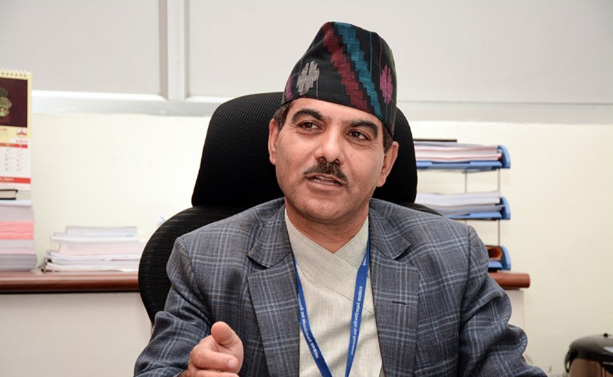 मुख्यसचिव अर्याल स्वतः निलम्बनमा