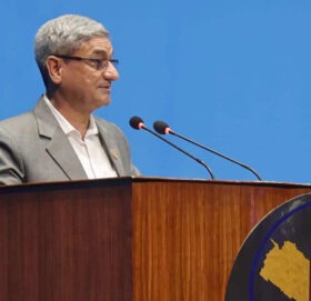 रास्वपालाई गृहमन्त्रीको प्रश्न– रवि लामिछाने भिजिट भिषामा अमेरिका गएका हुन् कि होइनन् ?