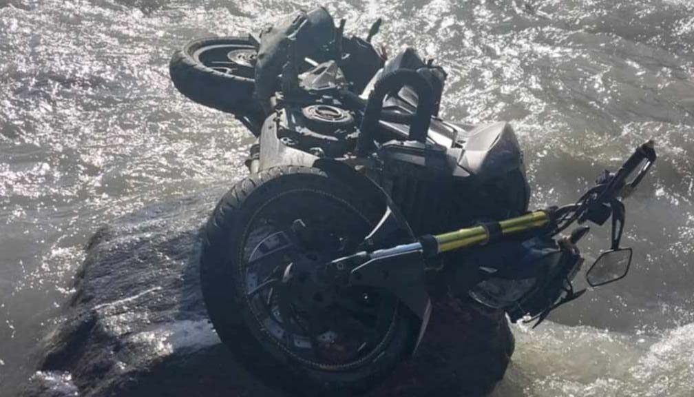 बाजुरामा मोटरसाईकल दुर्घटना हुँदा २ जना घाईते