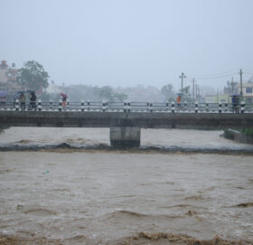 नदी तटीय क्षेत्रका बासिन्दालाई सतर्कता अपनाउन आग्रह