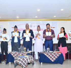 बाजुराका बाल कवि सुनिल बुढाको खण्डकाव्य ‘सहर जाने बाटो’ प्रकाशित