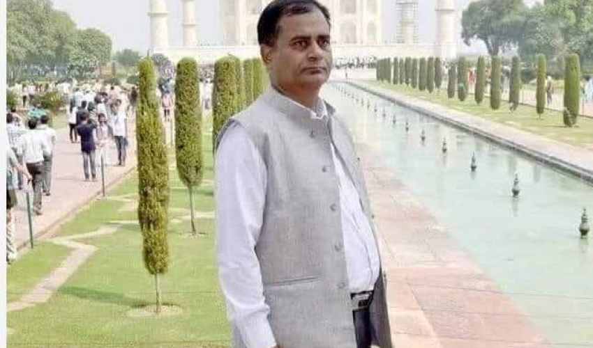 मुख्यमन्त्री कार्यालयका उपसचिवले  कैलालीका सिडिओलाई थर्काएपछि…..