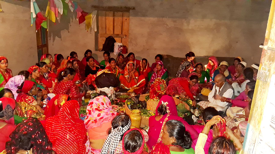 सुदूरपश्चिममा गौराको रौनक, आज मुख्य दिन अठवाली मनाइँदै