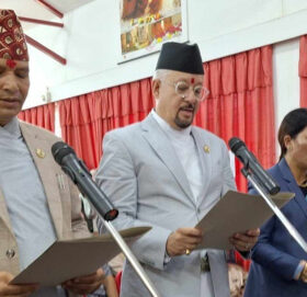 कर्णाली सरकारमा कांग्रेस सहभागी, ४ मन्त्रीले लिए सपथ