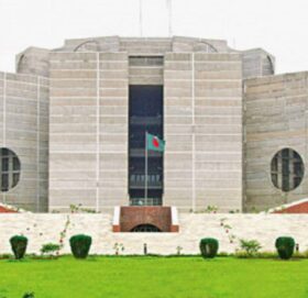 बंगलादेशका राष्ट्रपतिले भंग गरे संसद्