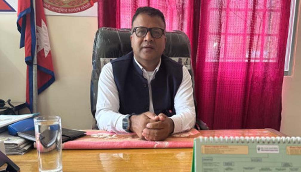 बाजुराका प्रजिअ पाैडेलकाे सरुवा, मेघनाथ पाध्या आउँदै