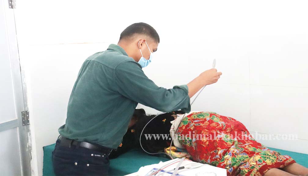 बाजुरामा फिजियोथेरापी सेवा, स्थानीयको आकर्षण बढ्दाे