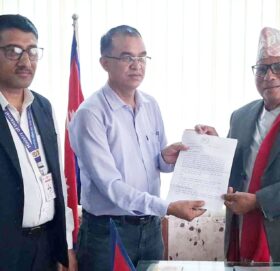 सुदूरपश्चिमका कानुन मन्त्रीलाई प्रेस चौतारीको सात बुँदे ज्ञापन पत्र