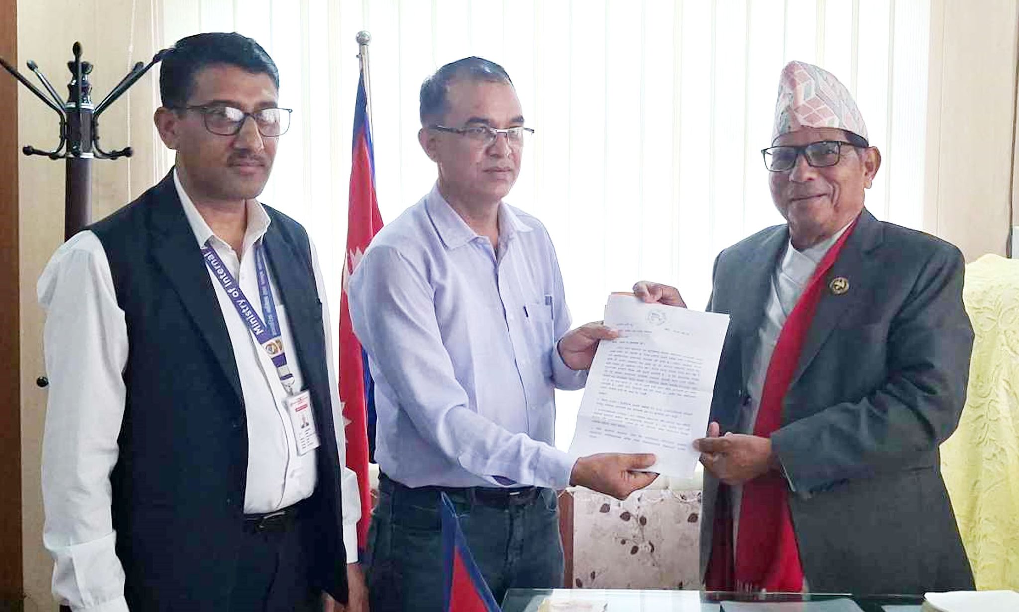 सुदूरपश्चिमका कानुन मन्त्रीलाई प्रेस चौतारीको सात बुँदे ज्ञापन पत्र