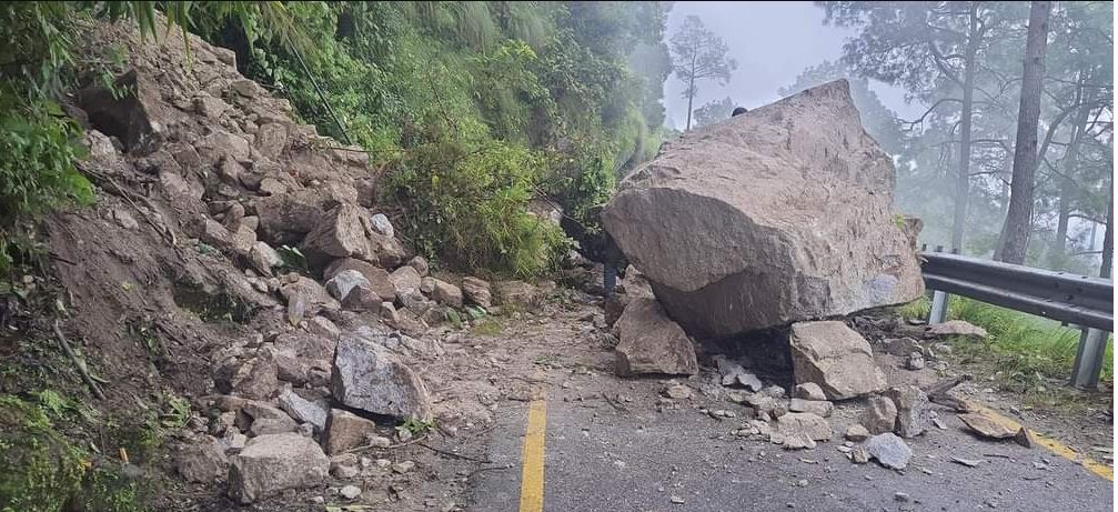 अवरुद्ध साँफे–मार्तडी सडकखण्ड खुल्यो