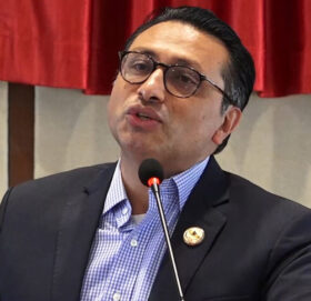 स्वर्णिमको प्रस्ताव- पालिकाहरू ५ सयभन्दा तल झारौं, प्रधानमन्त्री र मुख्यमन्त्री प्रत्यक्ष चुनौं