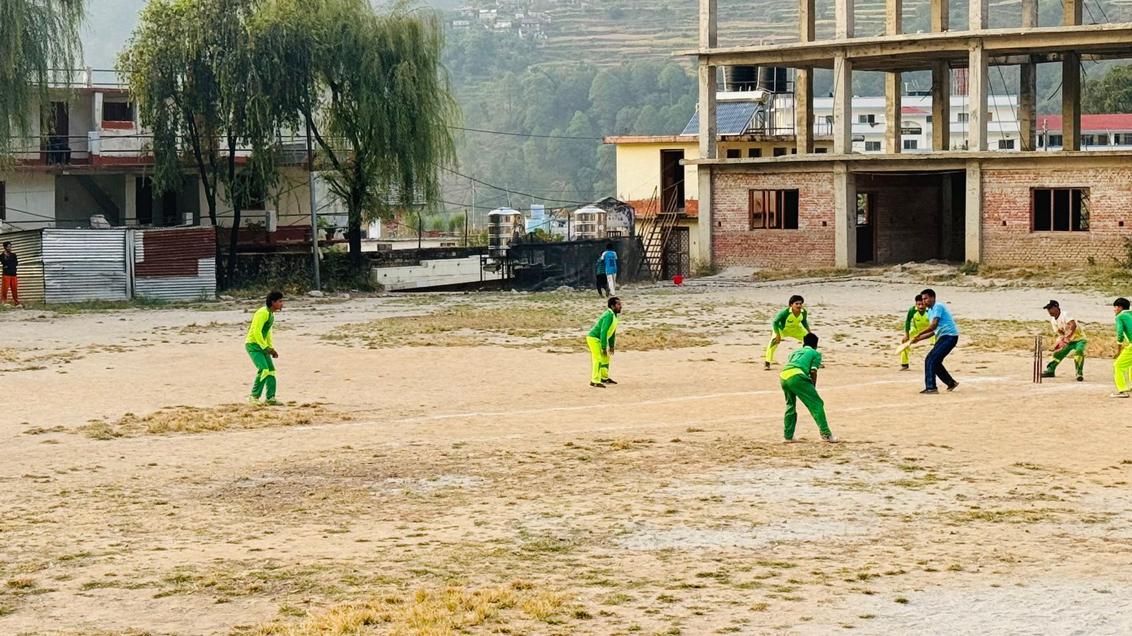 बडीमालिका इमर्जिङ कप २०८१ को फाइनलमा आयोजक र बाह्रविस क्रिकेट क्लब भिड्दै