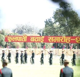 सेनाको सहभागितामा टुँडिखेलमा फूलपाती बढाइँ