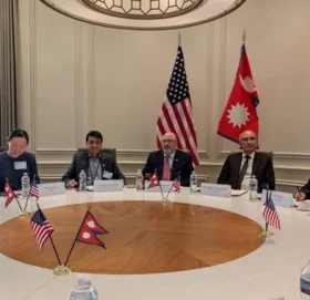 नेपालमा ढुक्क भएर लगानी गर्न अन्तर्राष्ट्रिय लगानीकर्तालाई अर्थमन्त्रीको अनुरोध