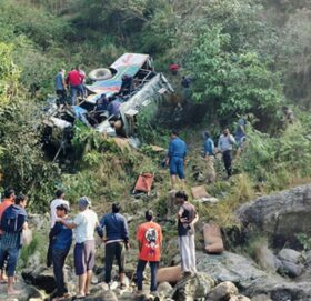 भारतको उत्तराखण्डमा बस दुर्घटनाः मृतकको संख्या ३६ पुग्यो