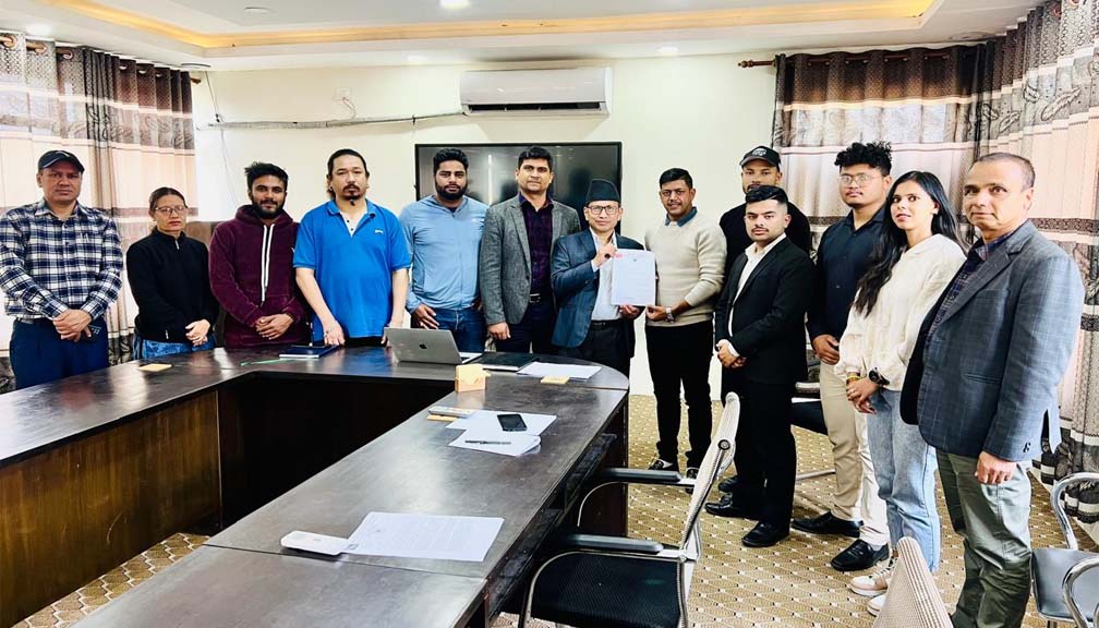 अनेरास्वियू काठमाण्डाैद्धारा पाठ्यपुस्तकमा रहेका गल्ती सच्याउन ध्यानाकर्षण