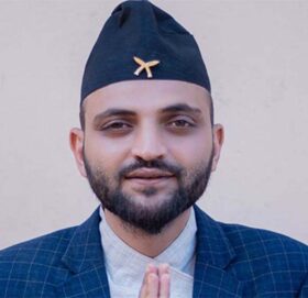 रवि लामिछाने हिरासतमा सुतेको फोटो खिच्ने निकोलस भुसाल पक्राउ