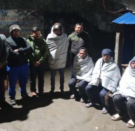 बाजुरा कारागारका कैदीबन्दीलाई कम्बल वितरण