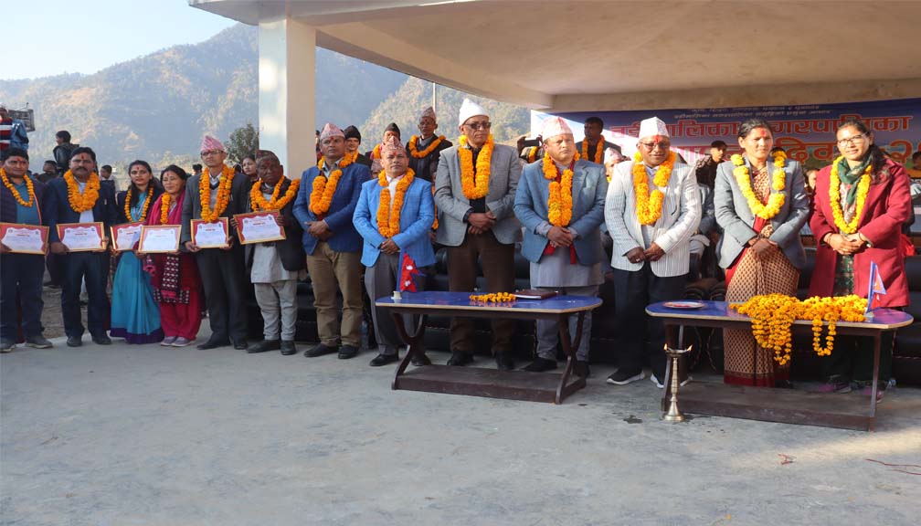 बडीमालिकाको १० औं स्थापना दिवसमा बिभिन्न बिधाका १३ जना सम्मानित