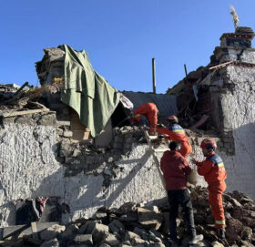 चीन भूकम्प  : कम्तीमा ९५ जनाको मृत्यु, १३० भन्दा बढी घाइते