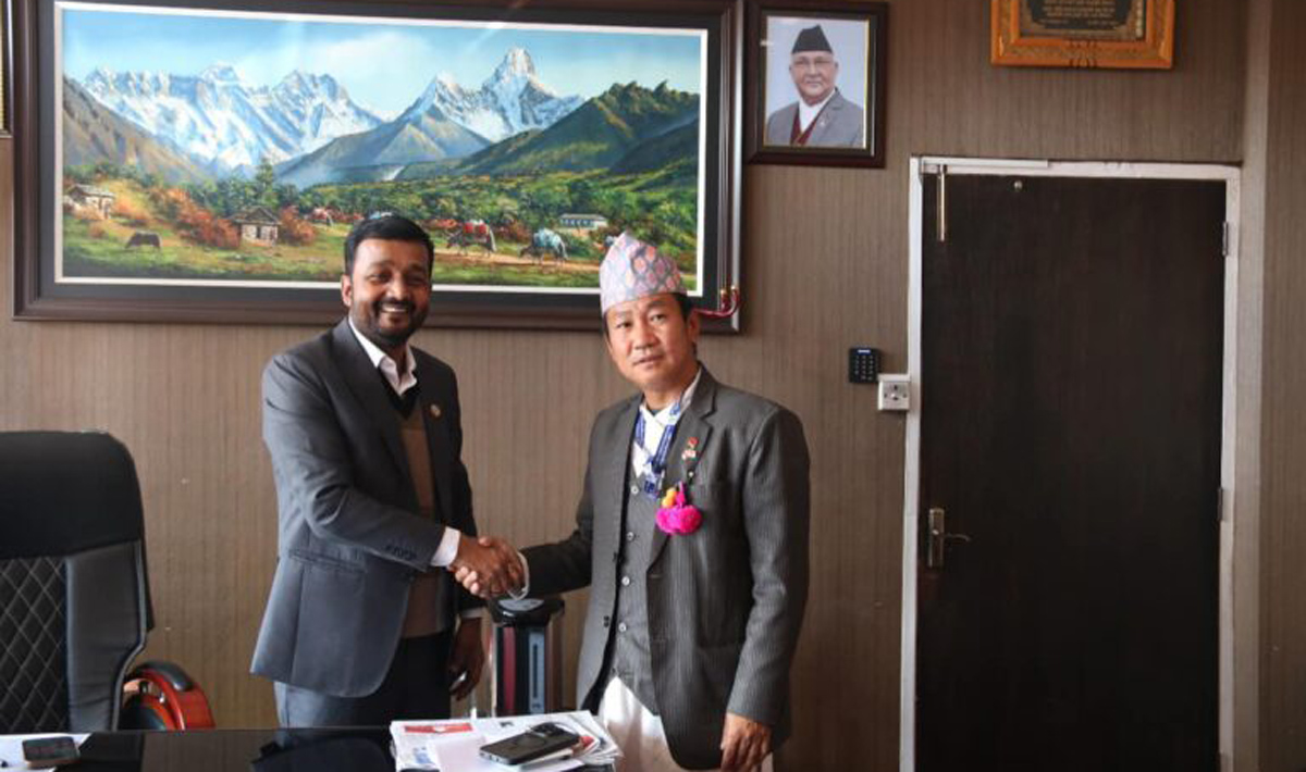 मेयर राईलाई खानेपानी मन्त्रीले भने- यसै वर्ष टेन्डर हुन्छ, खुसी भएर धरान फर्किनुस्