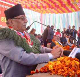 सुदूरपश्चिमको विकासमा प्राथमिकता दिएका छौं : प्रचण्ड