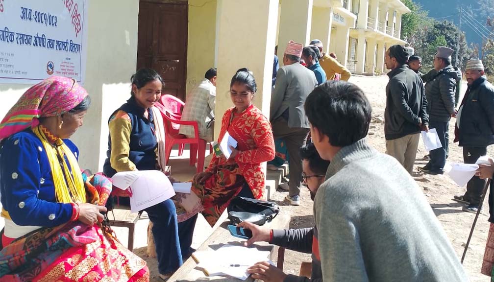 खप्तड छेडेदह गाउँपालिकामा २ दिने आयुर्वेद स्वास्थ्य शिविर सञ्चालन