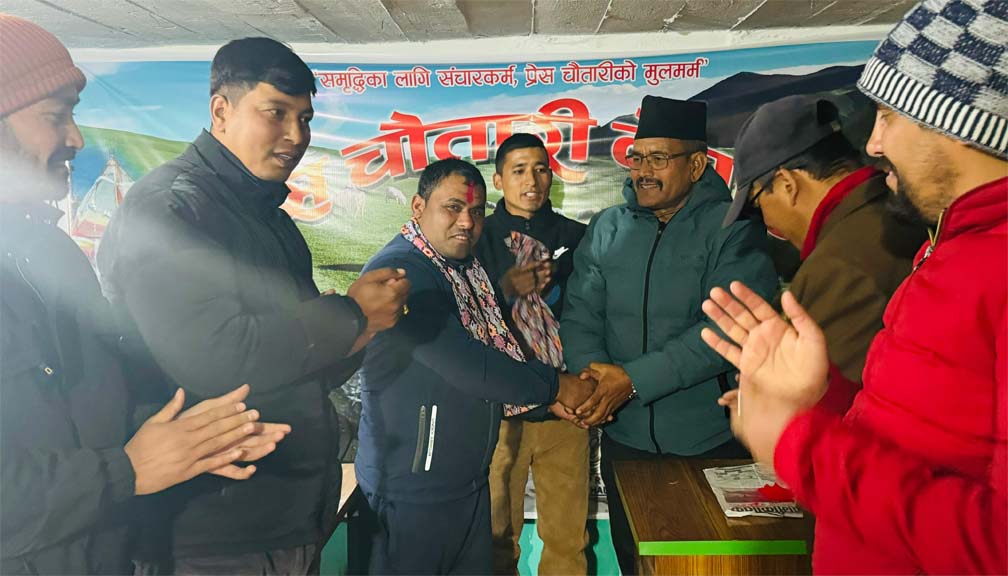 समाजवादी प्रेस संगठनका केन्द्रीय सदस्य विक प्रेस चौतारीमा फर्किए